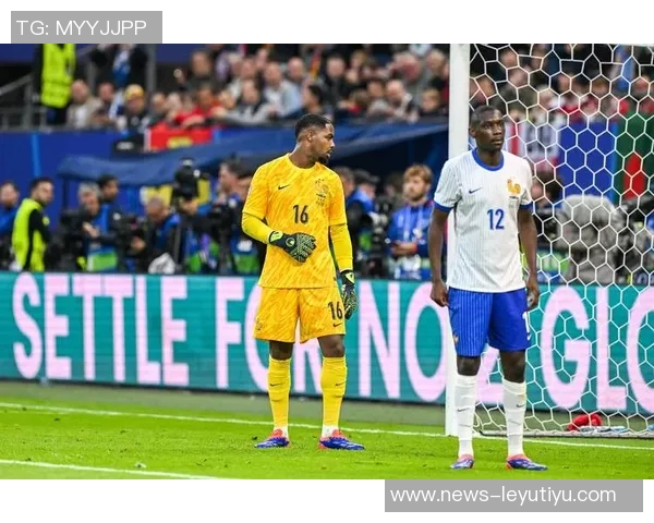 德尚宣布米兰门将迈尼昂将担任法国对冰岛比赛的队长职务 德尚宣布米兰门将迈尼昂将担任法国对冰岛比赛的队长职务