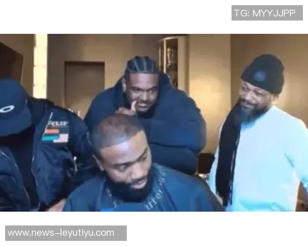 杰伦布朗打电话詹姆斯请教植发问题引发热议节目效果爆棚